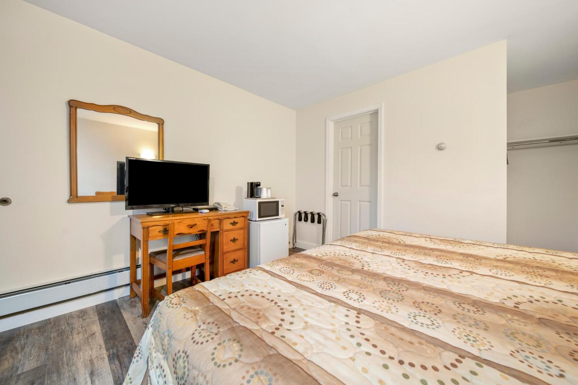 Thumb Heritage Inn Sandusky 外观 照片